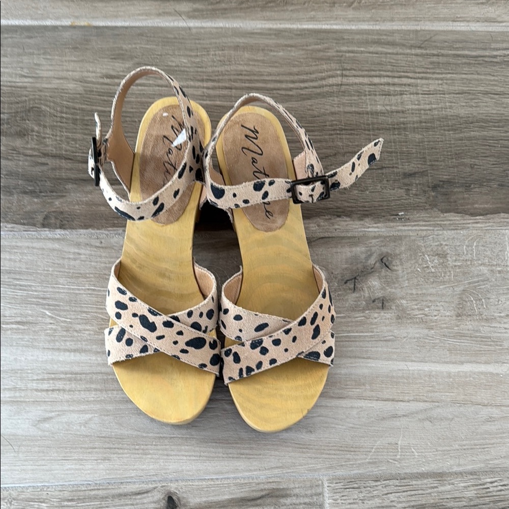 Matisse 7 Jump animal print wooden heel sandals